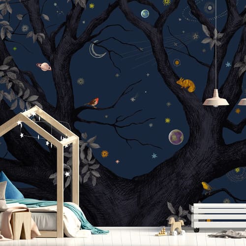 décor arbre chambre enfant bleu nuit