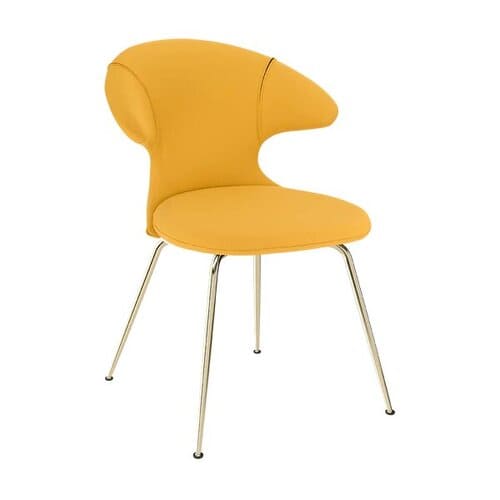 Chaise jaune rembourrée et design