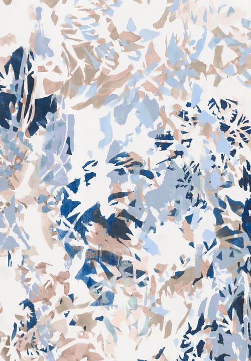 Papier peint panoramique bleu avec des motifs abstraits qui se superposent